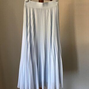 Aritzia Wilfred Twirl Pleated Midi Skirt Small